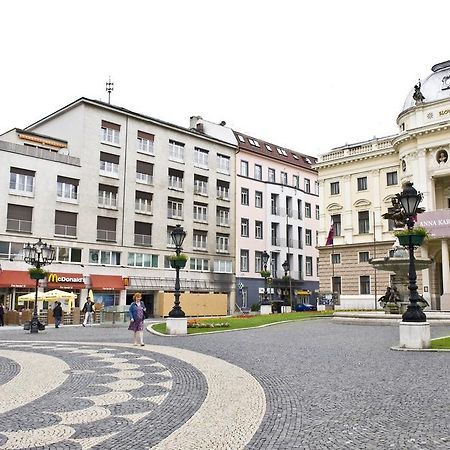 Apartman Old Centre - Rybarska Brana Bratislava Exterior photo